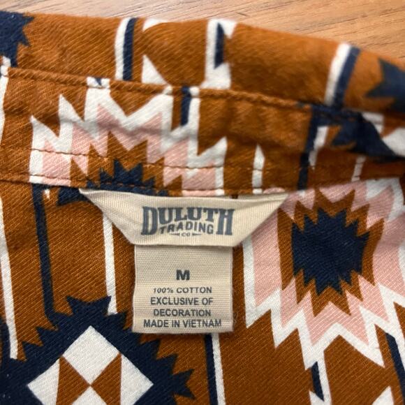 Duluth Trading Shirt Medium Flannel Button Down Cotton Western Southwest Aztec - Picture 3 of 15